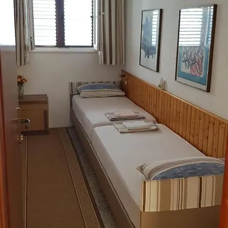 By The Sea Pisak, Omis - 1018 Apartamento Pisak